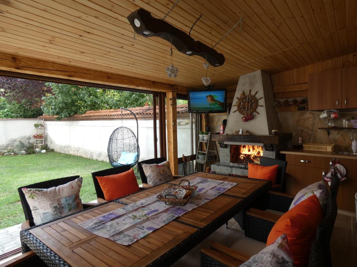 Ice Jewel Chalet: Ski-Ready Retreat Near Bansko Gondola Exterior photo